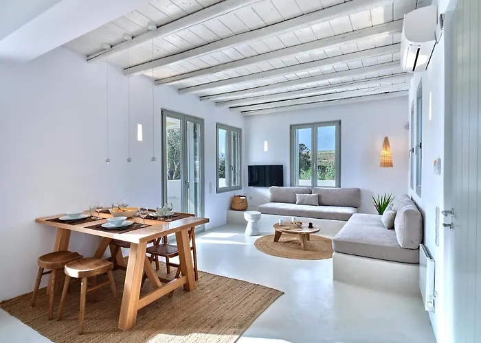 Perivoli Luxury Homes, Paros بيت للعطل